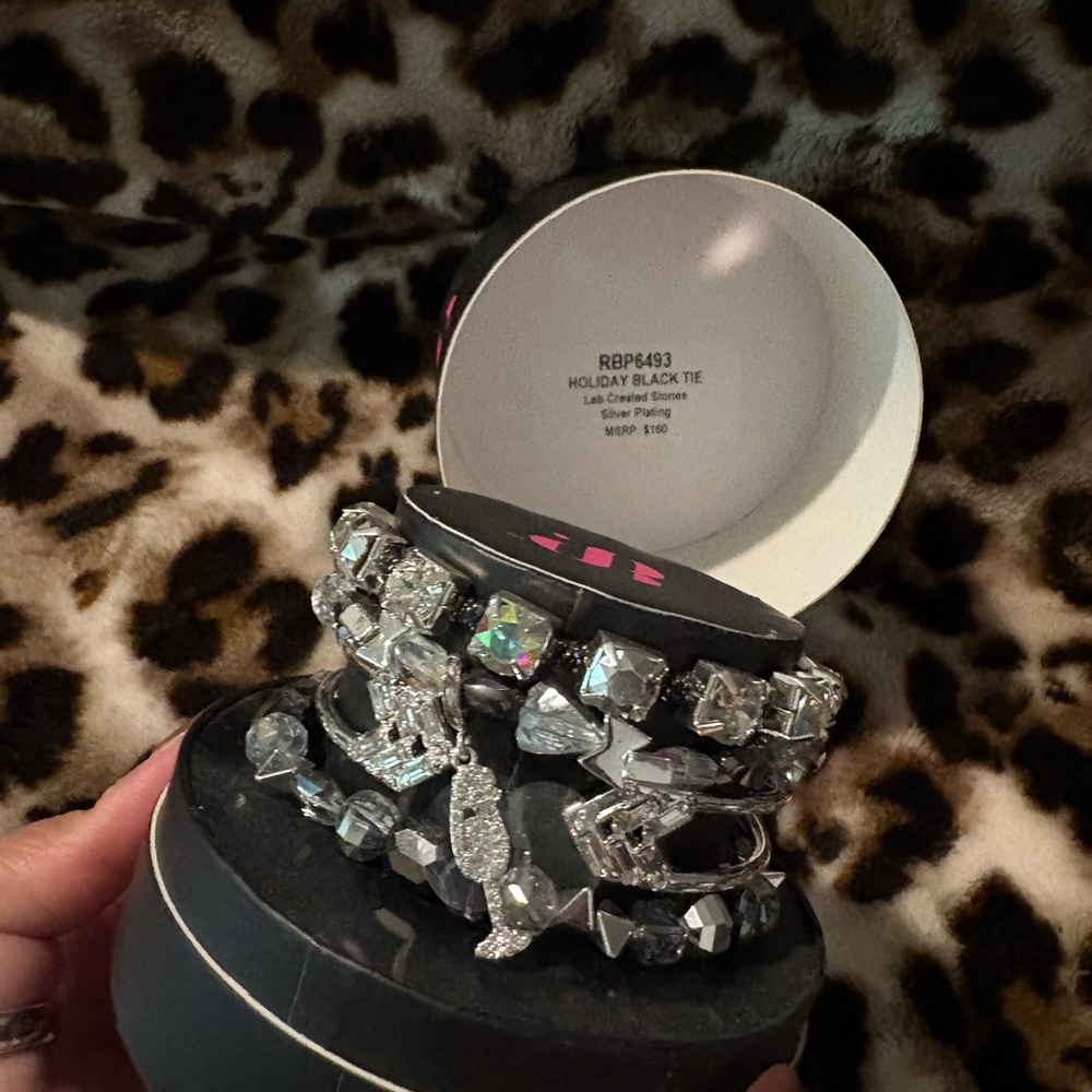 Bp holiday stack ✨🖤 - Picture 4 of 4